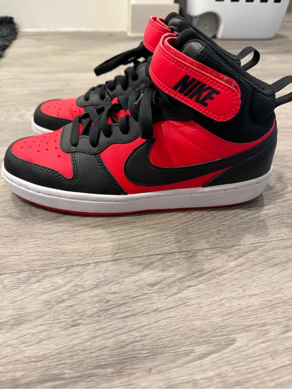 Nike Court Borough Mid 2 Red Black High Top Sneakers Youth 5.5Y